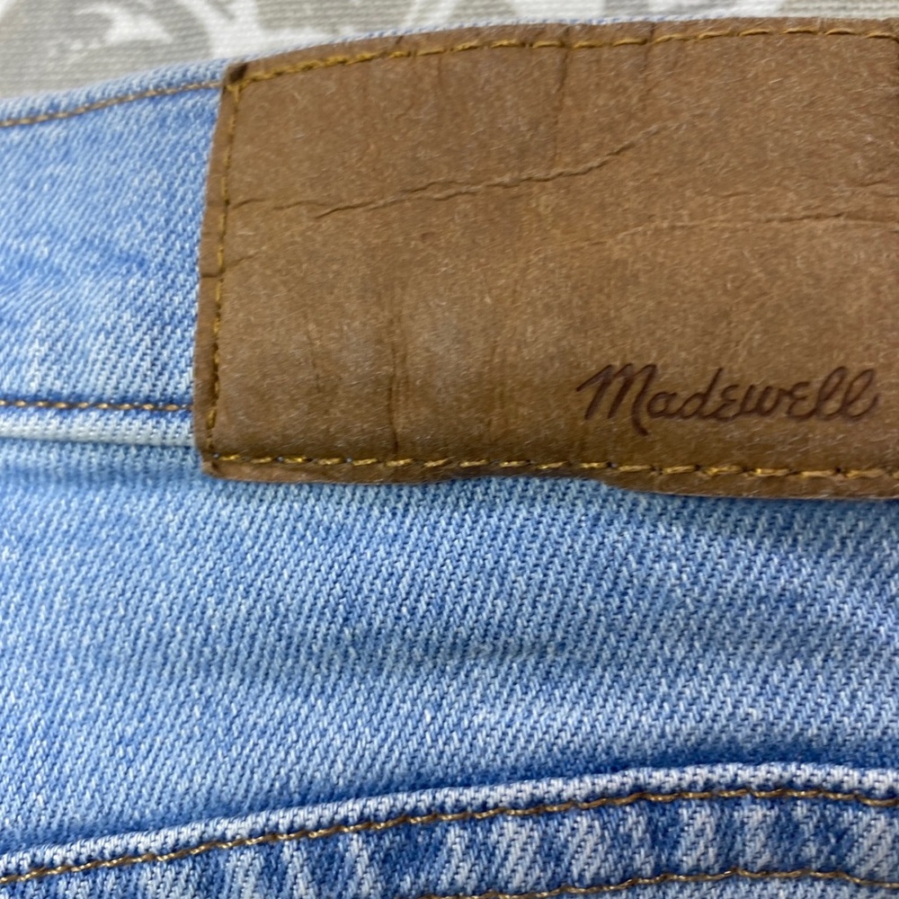 Madewell The Perfect Vintage
Straight Jeans Womens 29 Blue‎ High
Rise Distressed - Picture 10 of 14